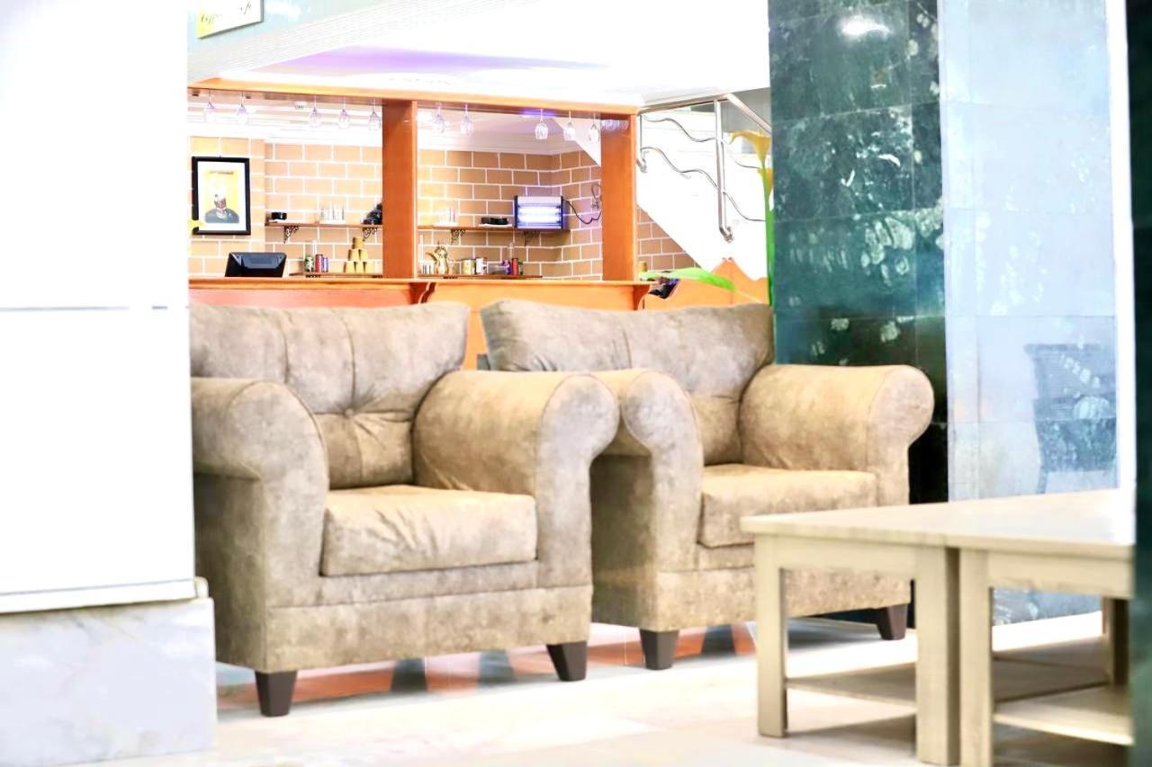 Safa Park Hotel Yanbu فندق صفا بارك ينبع エクステリア 写真